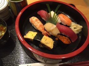 にぎり８貫ランチセット