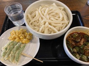 辛みそ肉うどん