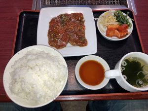 ハラミ焼肉定食
