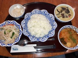 グリーンカレーのランチセット