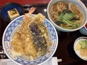 天丼とうどんのセット