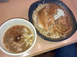 とろ肉つけ麺