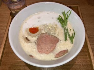 味玉子ふく流らーめん