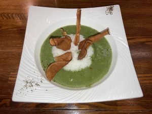 ほうれん草たっぷりグリーンカレー
